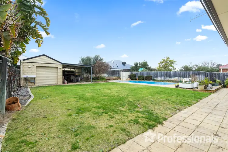 3 Garran Loop, Henley Brook WA 6055