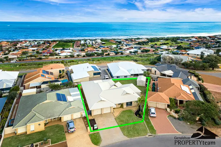 4 Shoreview Street, Wandina WA 6530