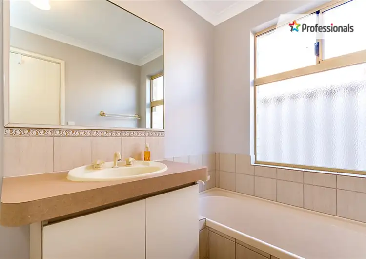 Fifth view of Homely villa listing, 6/20 Adana Elbow, Kenwick WA 6107
