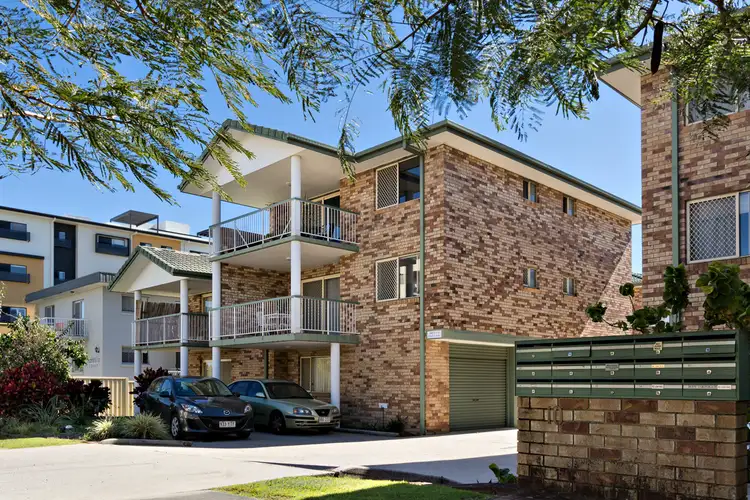 2/10 Mcmaster Street, Nundah QLD 4012