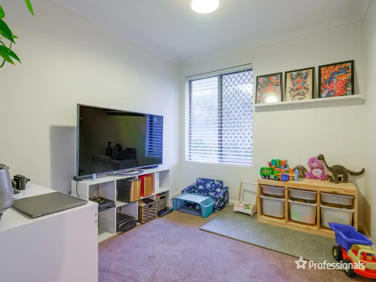 Fourth view of Homely house listing, 2 Lupin Court, Hocking WA 6065