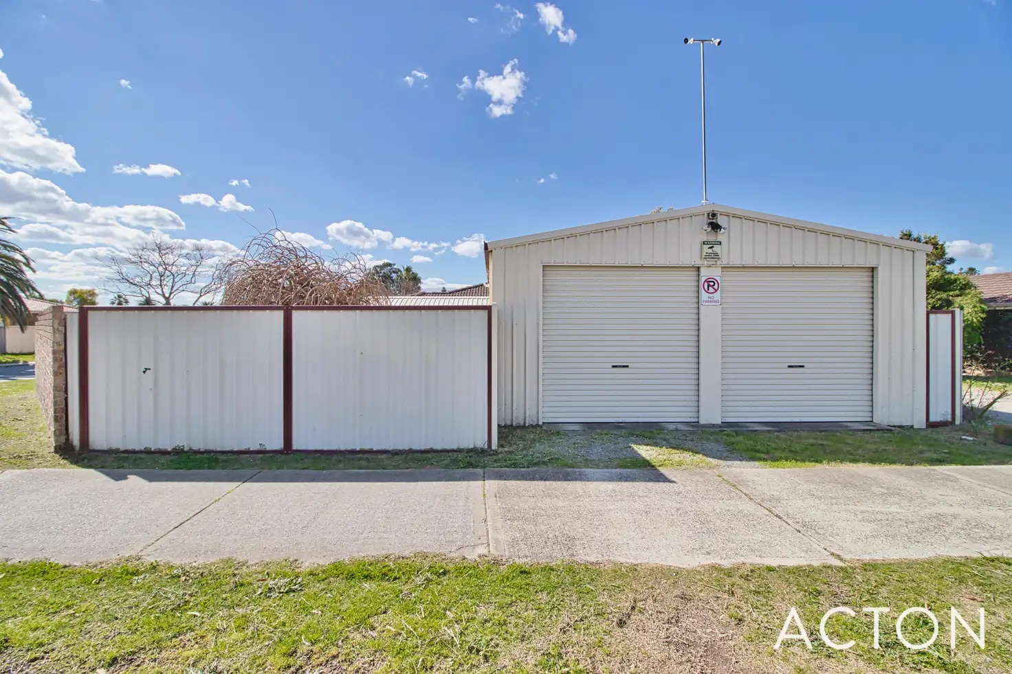 Main view of Homely house listing, 2 Madison Place, Cooloongup WA 6168