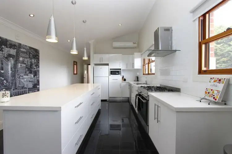 Sixth view of Homely terrace listing, 132 Keppel Street, Bathurst NSW 2795