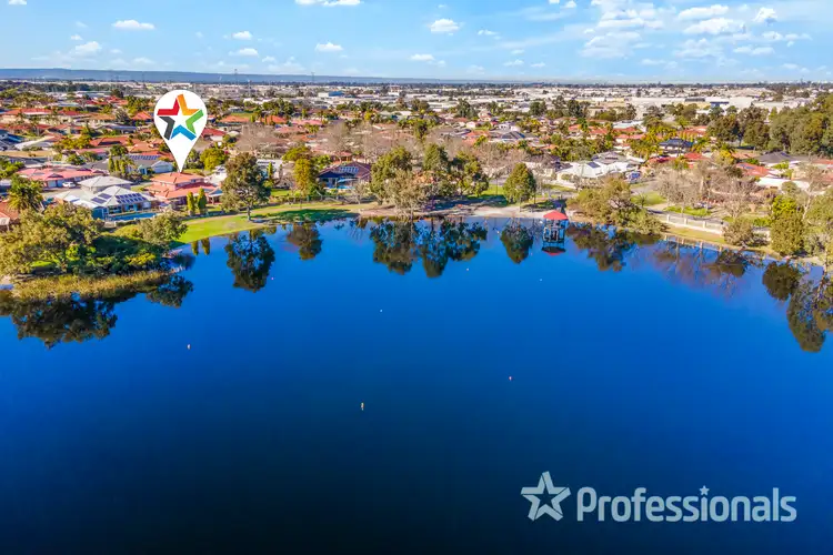 Second view of Homely house listing, 35 Southpointe Crescent, Ballajura WA 6066