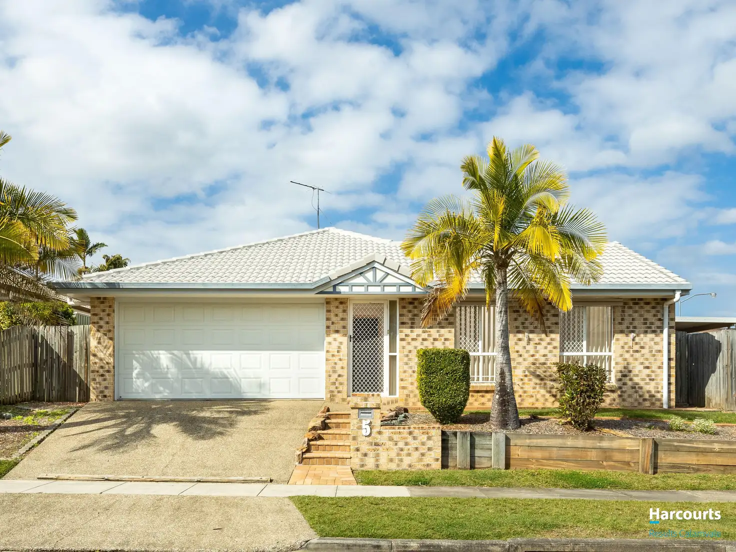 Main view of Homely house listing, 5 Orania Crescent, Calamvale QLD 4116