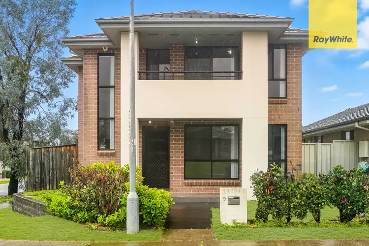 9 Bonython Avenue, Middleton Grange NSW 2171
