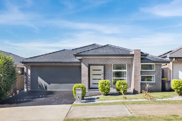 145 Middleton Drive, Middleton Grange NSW 2171