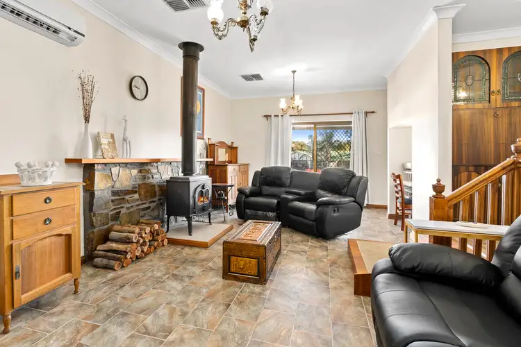 Third view of Homely house listing, 8 Middleton Avenue, Paringa SA 5340