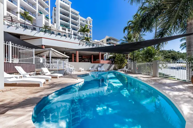 11/1 Hermitage Drive, Airlie Beach QLD 4802