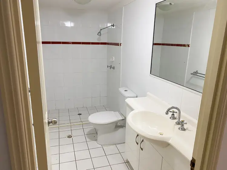 Fifth view of Homely apartment listing, 5/183 Kelvin Grove Road, Kelvin Grove QLD 4059