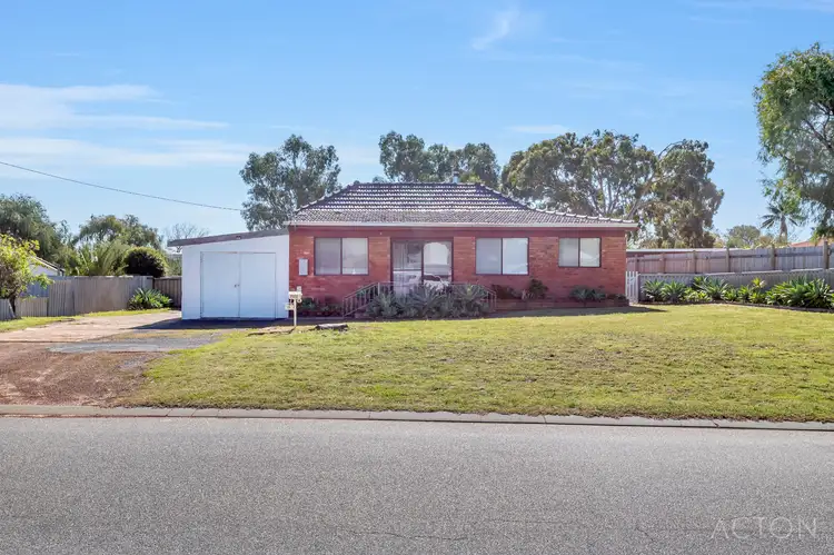18 Elizabeth Street, Mandurah WA 6210