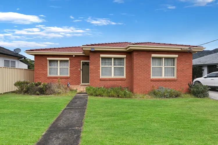 19 Duncan Street, Balgownie NSW 2519