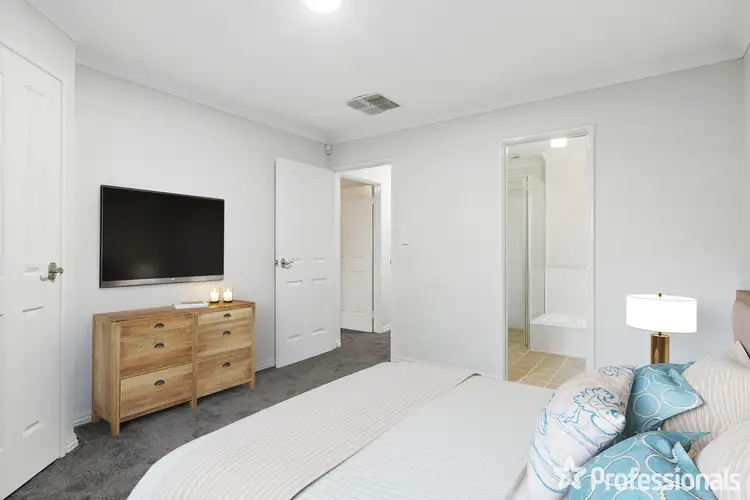 Fifth view of Homely house listing, 10 Hove Place, Warnbro WA 6169