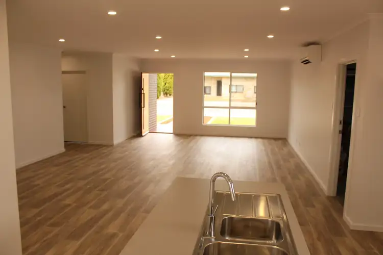 Fifth view of Homely house listing, 32 Robert St, Tumby Bay SA 5605