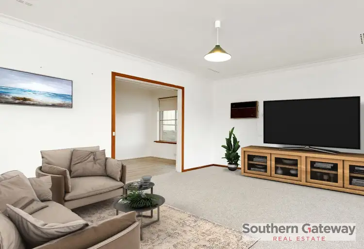 3 Jacques Place, Orelia WA 6167