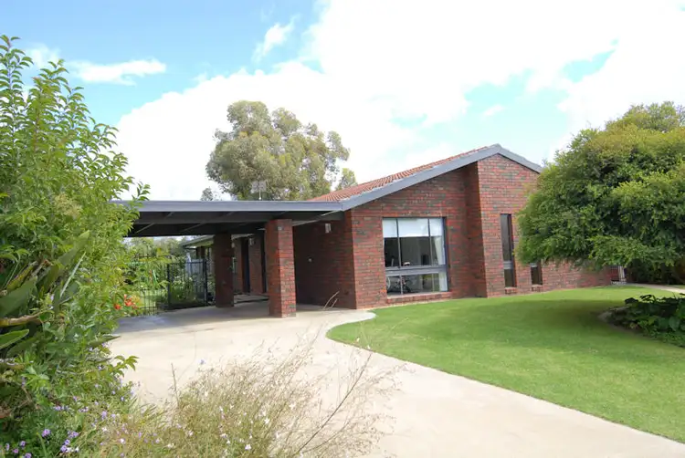 282 Noyes Street, Deniliquin NSW 2710