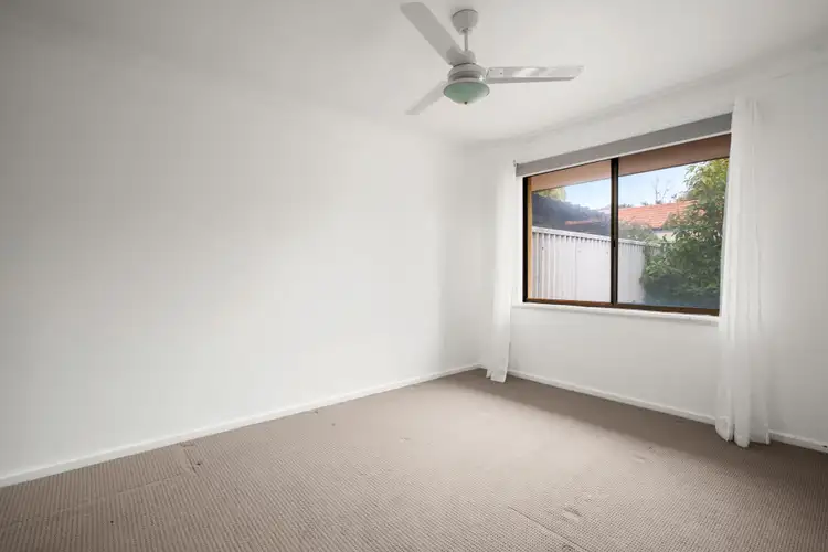 Sixth view of Homely villa listing, 11/5 Kitchener Road, Melville WA 6156