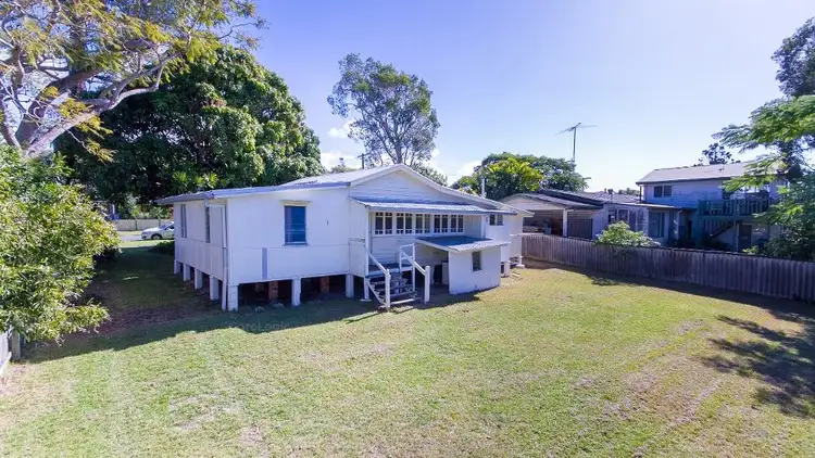 21 Echlin Street, Labrador QLD 4215