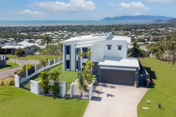 92 Goicoechea Drive, Bushland Beach QLD 4818