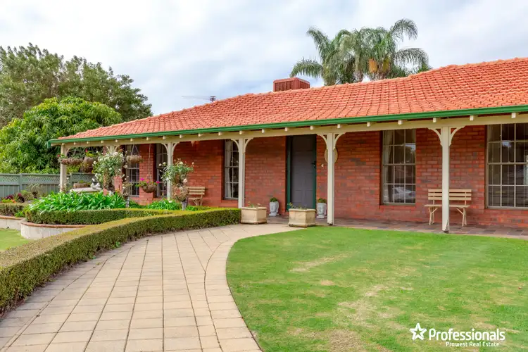 Second view of Homely house listing, 4 Hartung Way, Bull Creek WA 6149