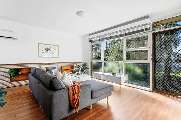 6 Wahratta Avenue, Morphett Vale SA 5162