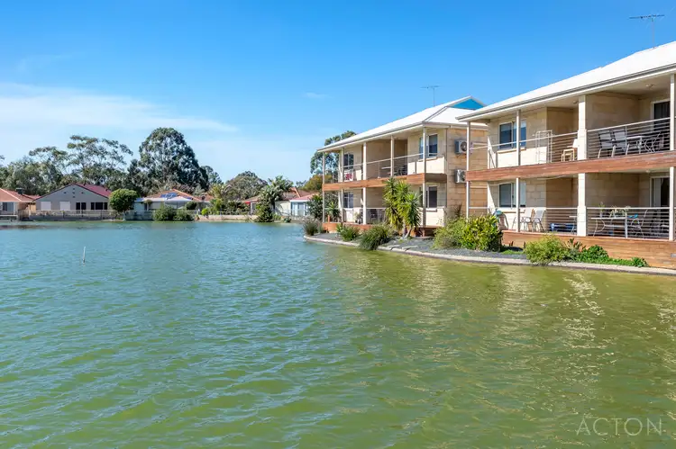 Second view of Homely unit listing, 18/1 Lakes Crescent, South Yunderup WA 6208