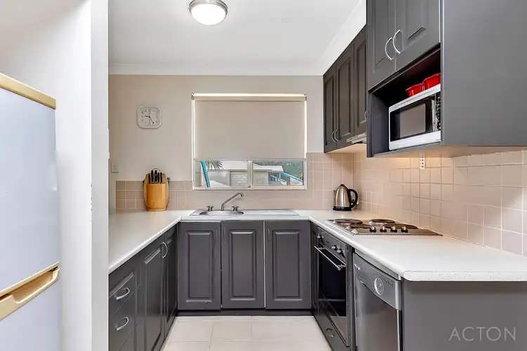 Seventh view of Homely unit listing, 18/1 Lakes Crescent, South Yunderup WA 6208