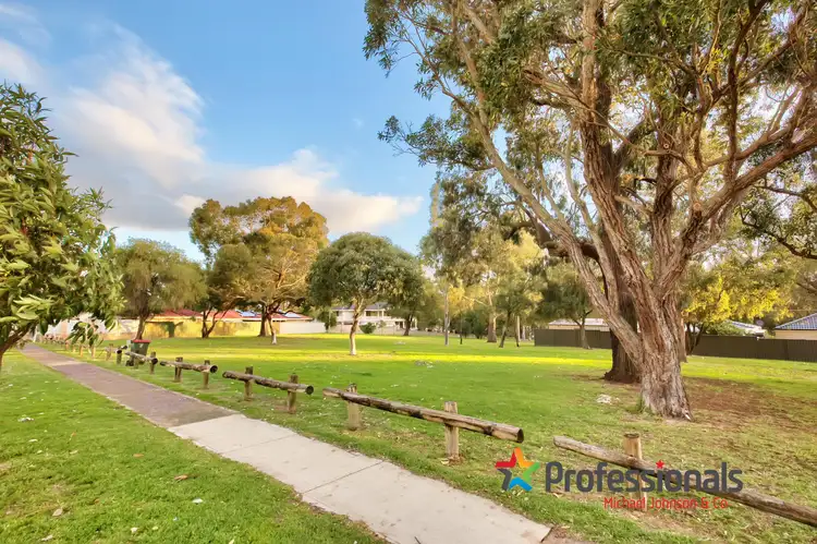 Second view of Homely house listing, 2/5 Walga Court, Yokine WA 6060