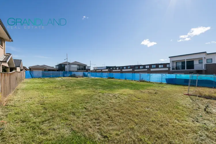 6 Schuppan Street, Oran Park NSW 2570