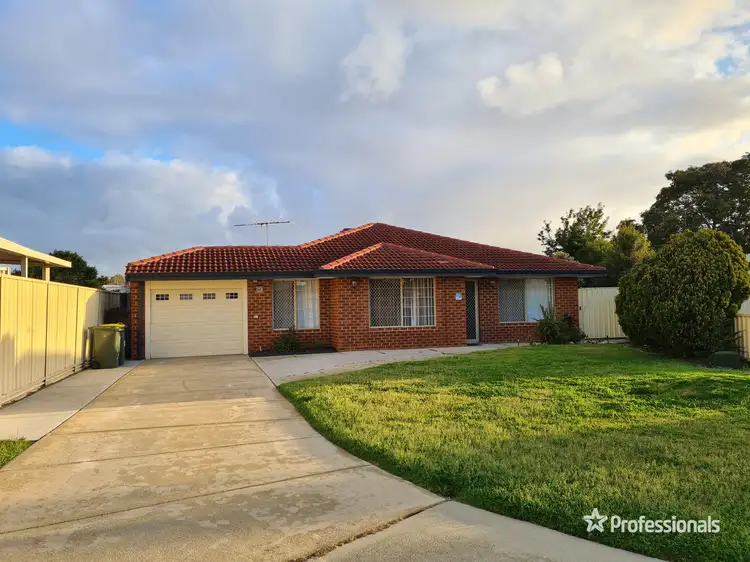 17 Axewood Place, Beechboro WA 6063