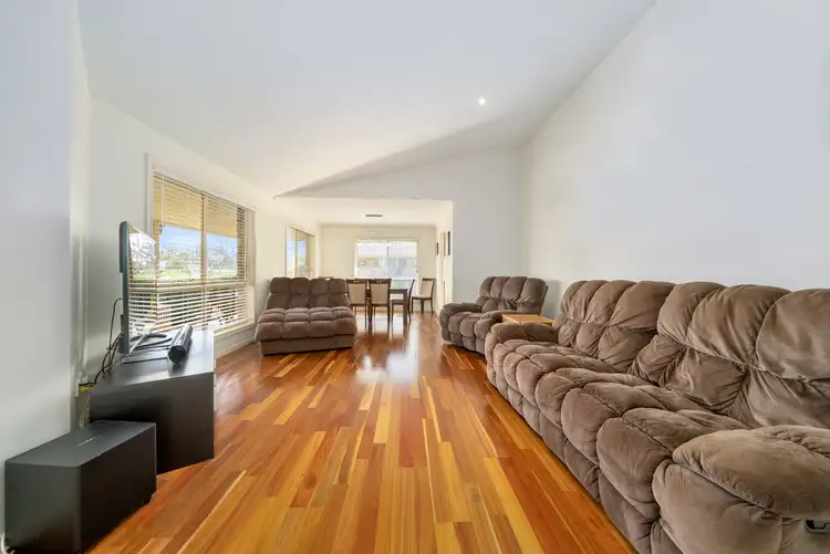 Sixth view of Homely house listing, 5 Fernan Court, Murrumba Downs QLD 4503