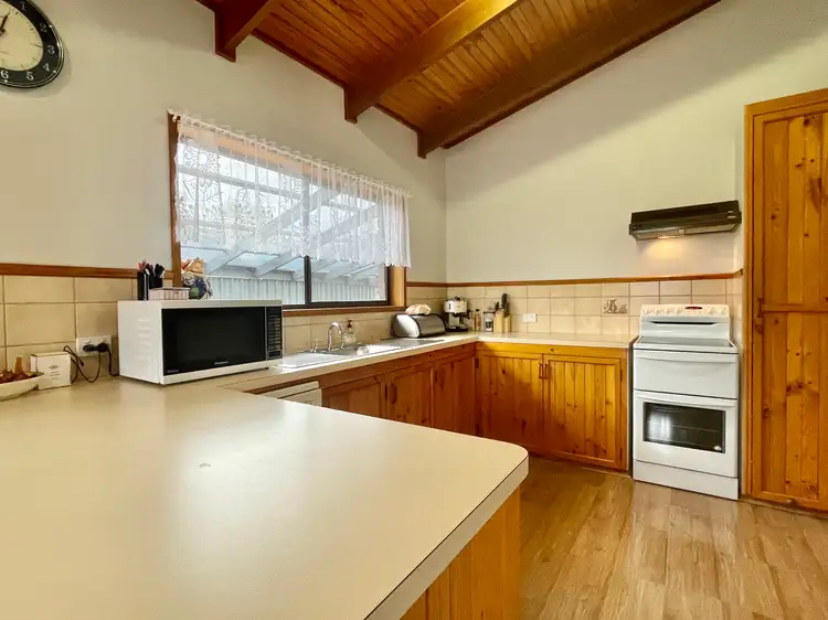 Third view of Homely house listing, 11 Colla Court, Horsham VIC 3400