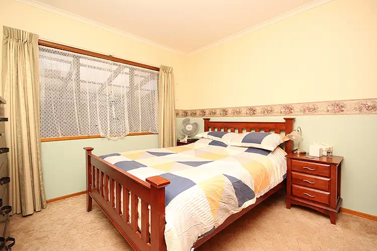 Seventh view of Homely house listing, 11 Colla Court, Horsham VIC 3400