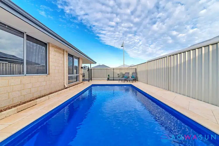 1 Yerilla Road, Golden Bay WA 6174