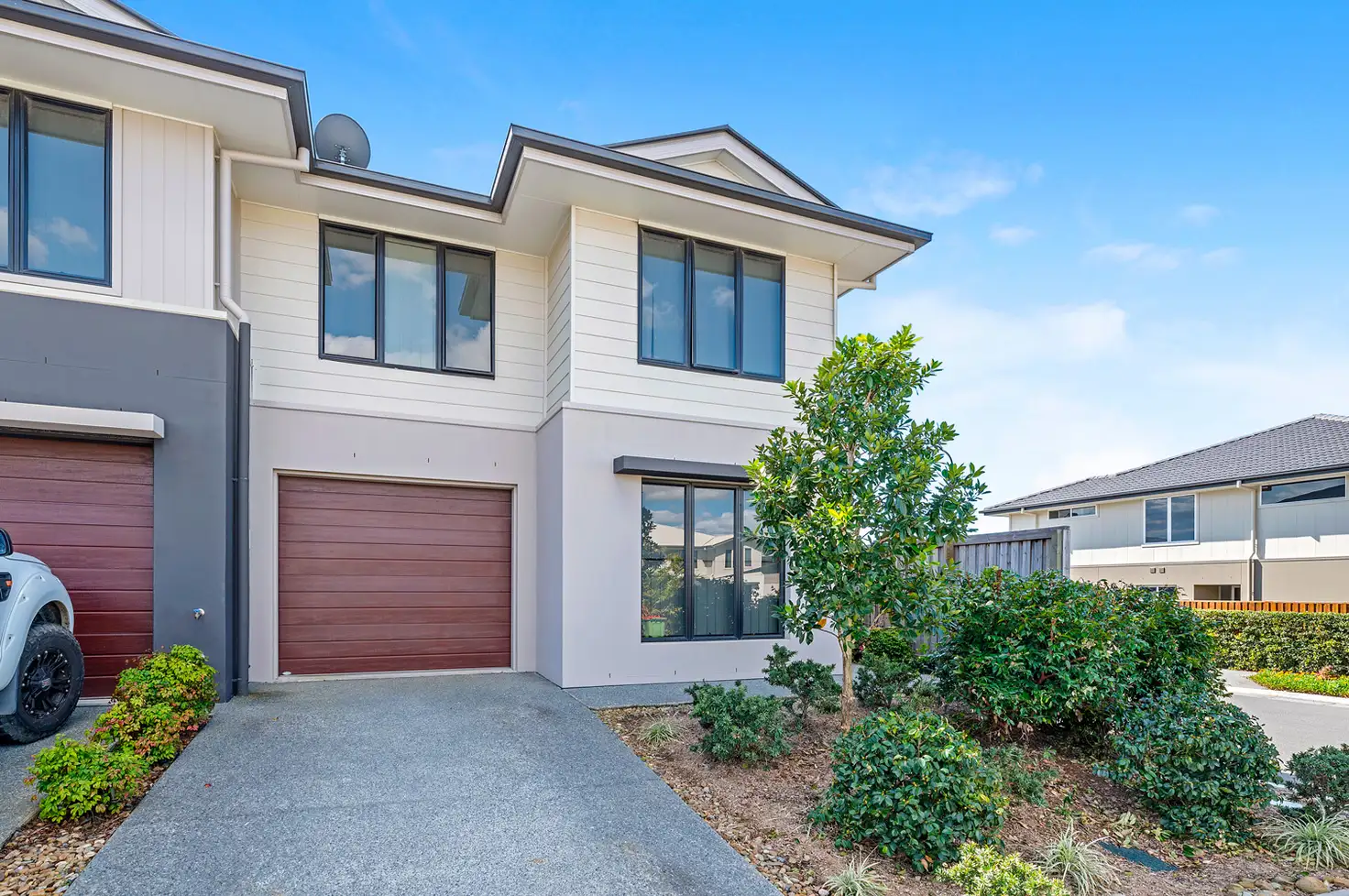 Main view of Homely townhouse listing, 8/430 Gainsborough Drive, Pimpama QLD 4209
