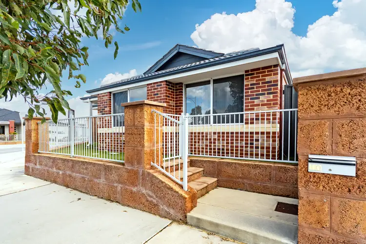 10 Chucklebud Street, Banksia Grove WA 6031