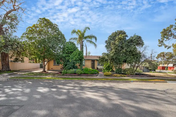 16 Anselm Street, Christie Downs SA 5164