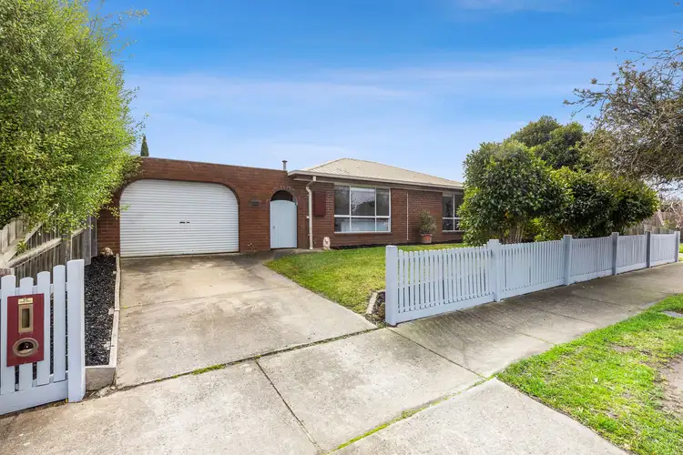 50 Wingarra Drive, Grovedale VIC 3216