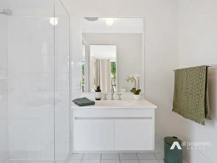 Third view of Homely house listing, 5 Windflower Place, Springfield QLD 4300