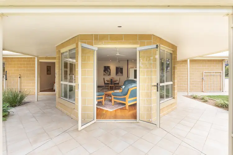 Sixth view of Homely house listing, 11 Alexandrina Circuit, Forest Lake QLD 4078