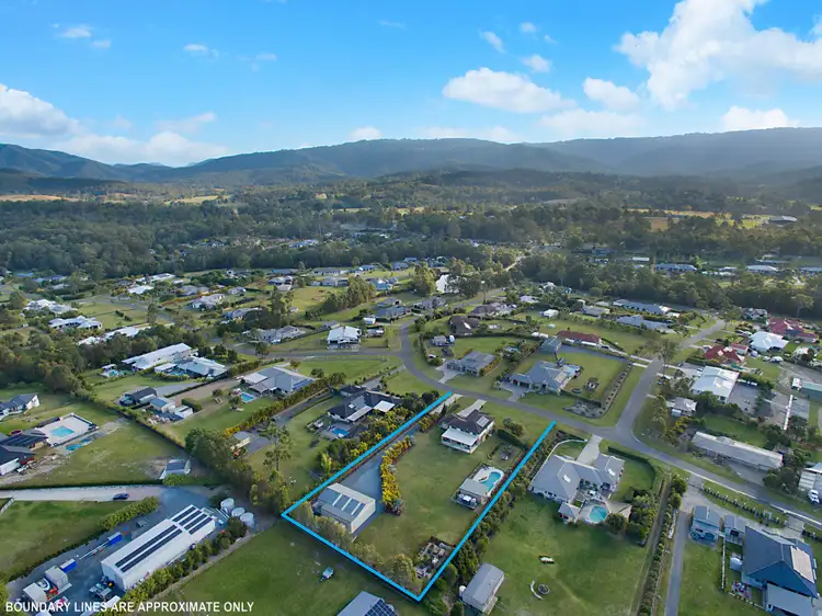 19 Ginger Rogers Road, Maudsland QLD 4210