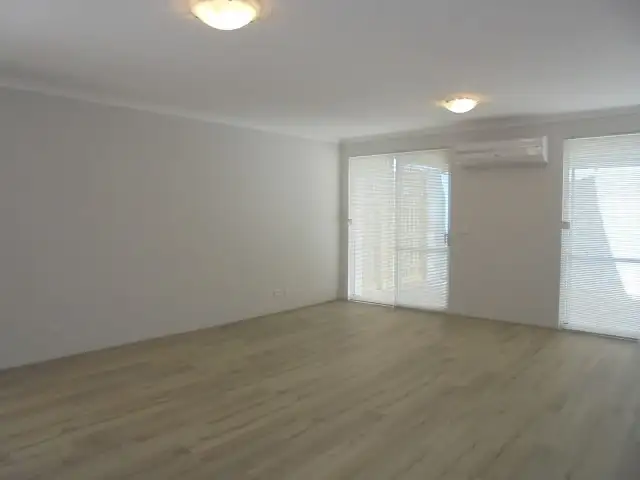 Fifth view of Homely house listing, 21 Venulosa Avenue, Halls Head WA 6210