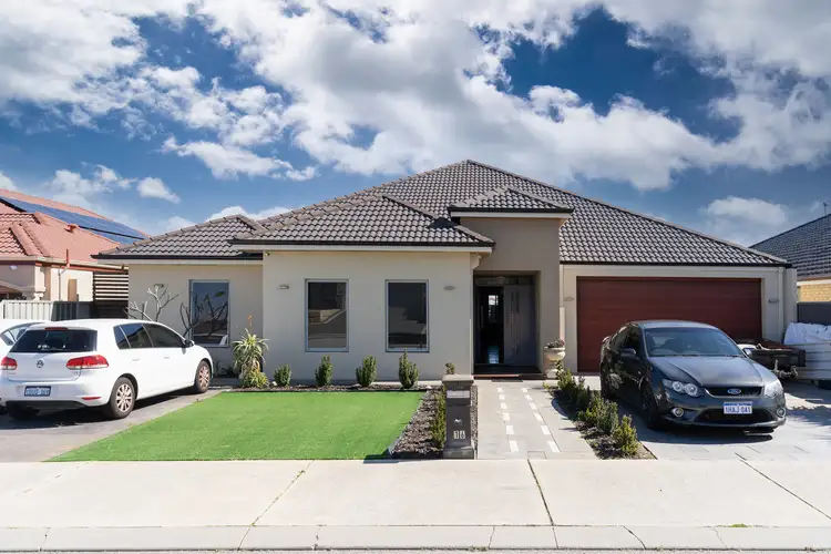 16 Evington Pass, Landsdale WA 6065