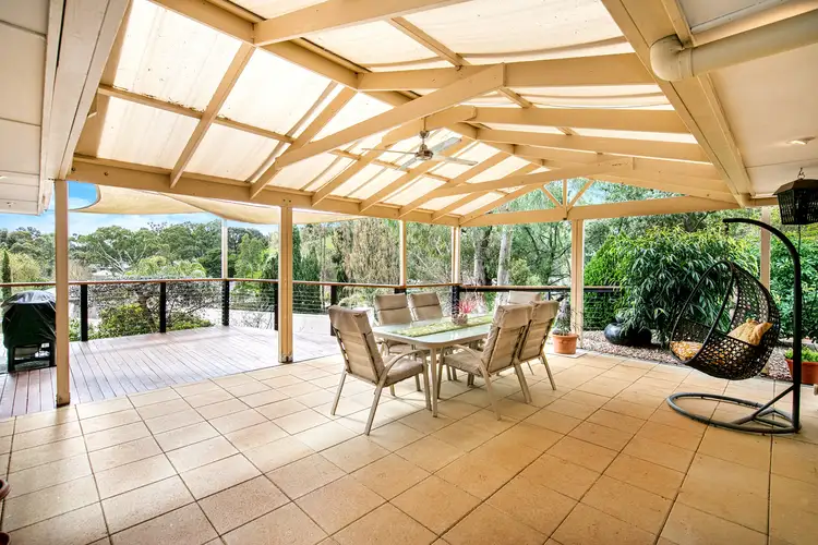 4 Buckley Crescent, Coromandel Valley SA 5051