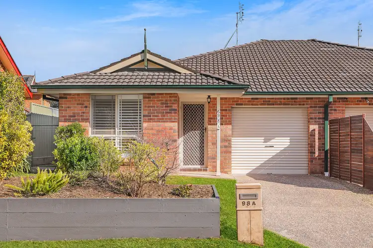 1/98 James Sea Drive, Green Point NSW 2251