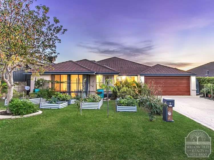Second view of Homely house listing, 5 Bilby Rise, Baldivis WA 6171