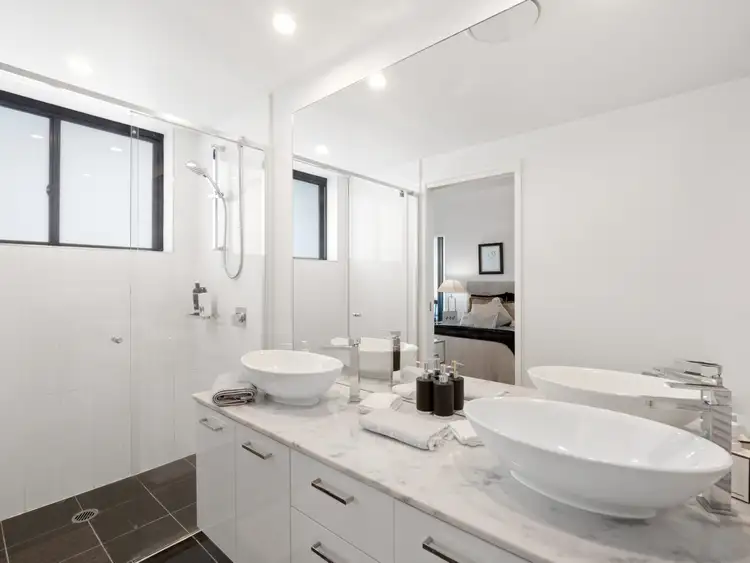 Fifth view of Homely unit listing, 1706/5 Harbour Side Court, Biggera Waters QLD 4216