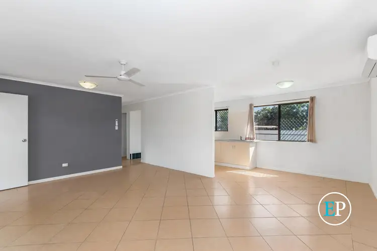 37 Violet Crescent, Rasmussen QLD 4815