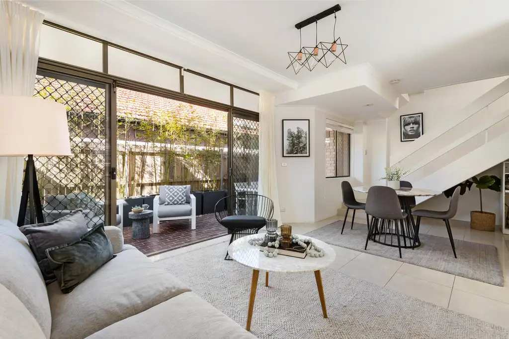 Main view of Homely apartment listing, 2/21 William Street, Rose Bay NSW 2029
