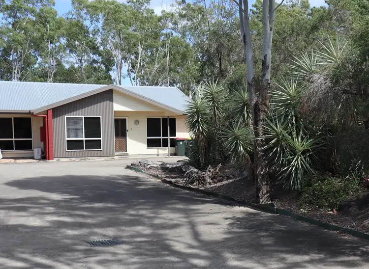 1, 2 & 3/8 Cassia Court, Nebo QLD 4742